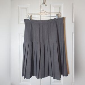 Lands End Womens Classic Pleated Gray  Skirt
